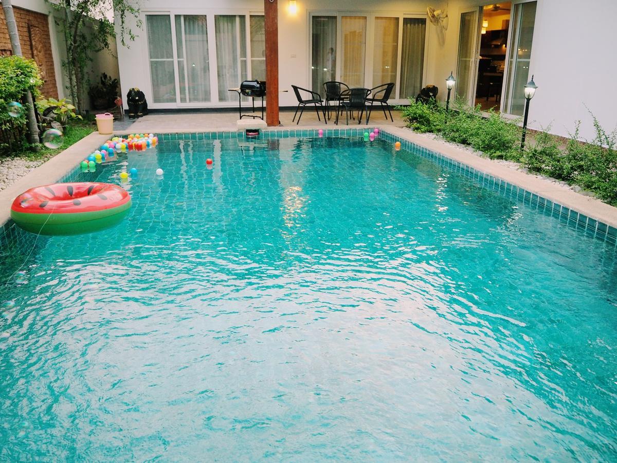 The Beach Pool Villa Pattaya Esterno foto